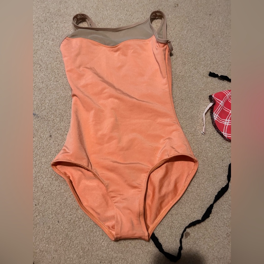 Leotard - Picture 3 of 3